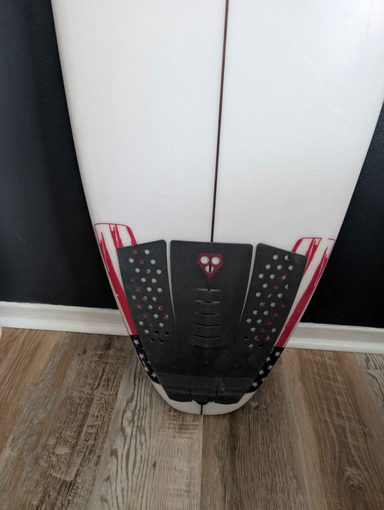 5'11" Shortboard by One Revolver