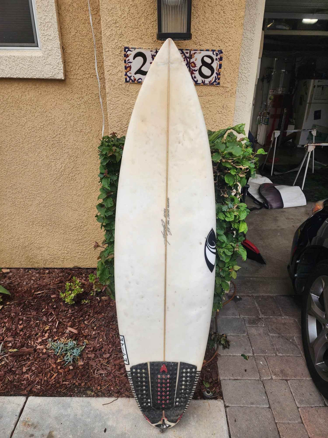 Sharpeye Surfboard 5'8 - One Revolver Surfboards