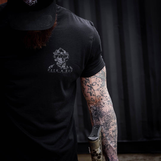 PEEK A BOO OPERATOR SKULL Men's T-Shirt - One Revolver Surfboards