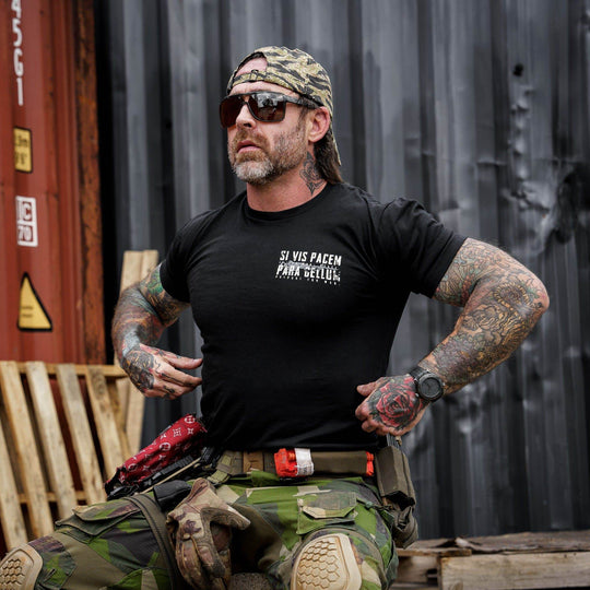 If You Want Peace Prepare For War. | SI VIS PACEM PARA BELLUM Men's T-Shirt - One Revolver Surfboards