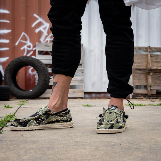 Men's Adjustable Performance Joggers - One Revolver Surfboards