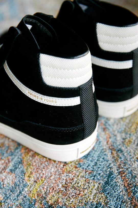 HOURS IS YOURS NORTH Black Off White - One Revolver Surfboards