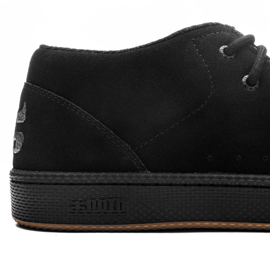 IPATH CATS - BLACK SUEDE SHOES - One Revolver Surfboards