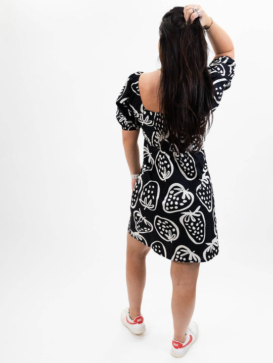 Compania Fantastica Short black strawberry print dress - One Revolver Surfboards