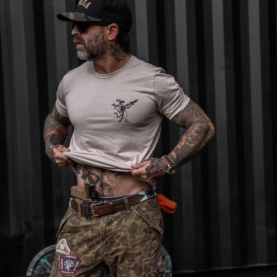 The Cat With A Gat Remix Men's T-Shirt - One Revolver Surfboards