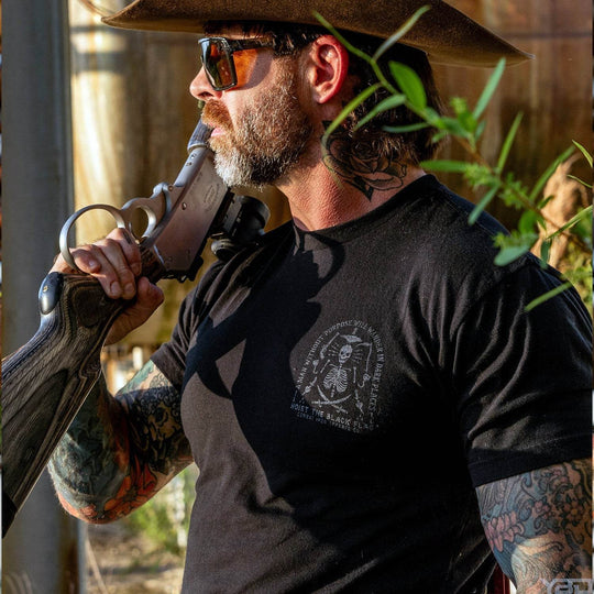 Hoist the Black Flag Skull & Bones Men's T-Shirt - One Revolver Surfboards