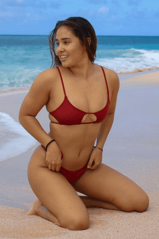 GWEN BOTTOM - One Revolver Surfboards