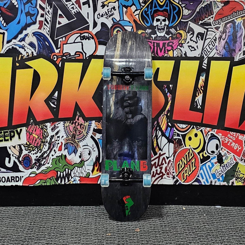 Plan B One Love Fynn 8.25″ Complete Skateboard - One Revolver Surfboards
