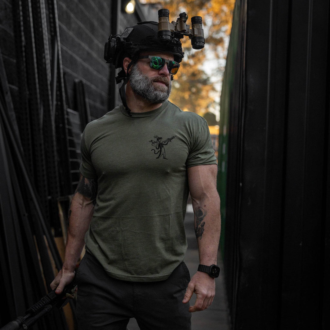 The Cat With A Gat Remix Men's T-Shirt - One Revolver Surfboards