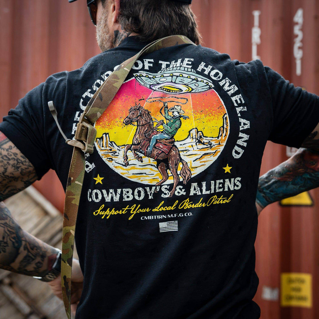 Border Patrol | Cowboy's & Aliens Men's T-Shirt - One Revolver Surfboards