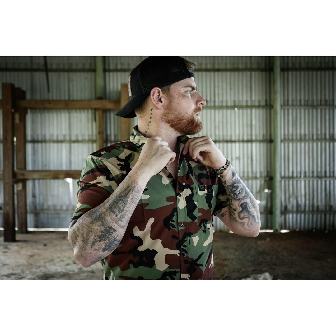 LIGHT WEIGHT BUTTON UP SHORT SLEEVE - One Revolver Surfboards