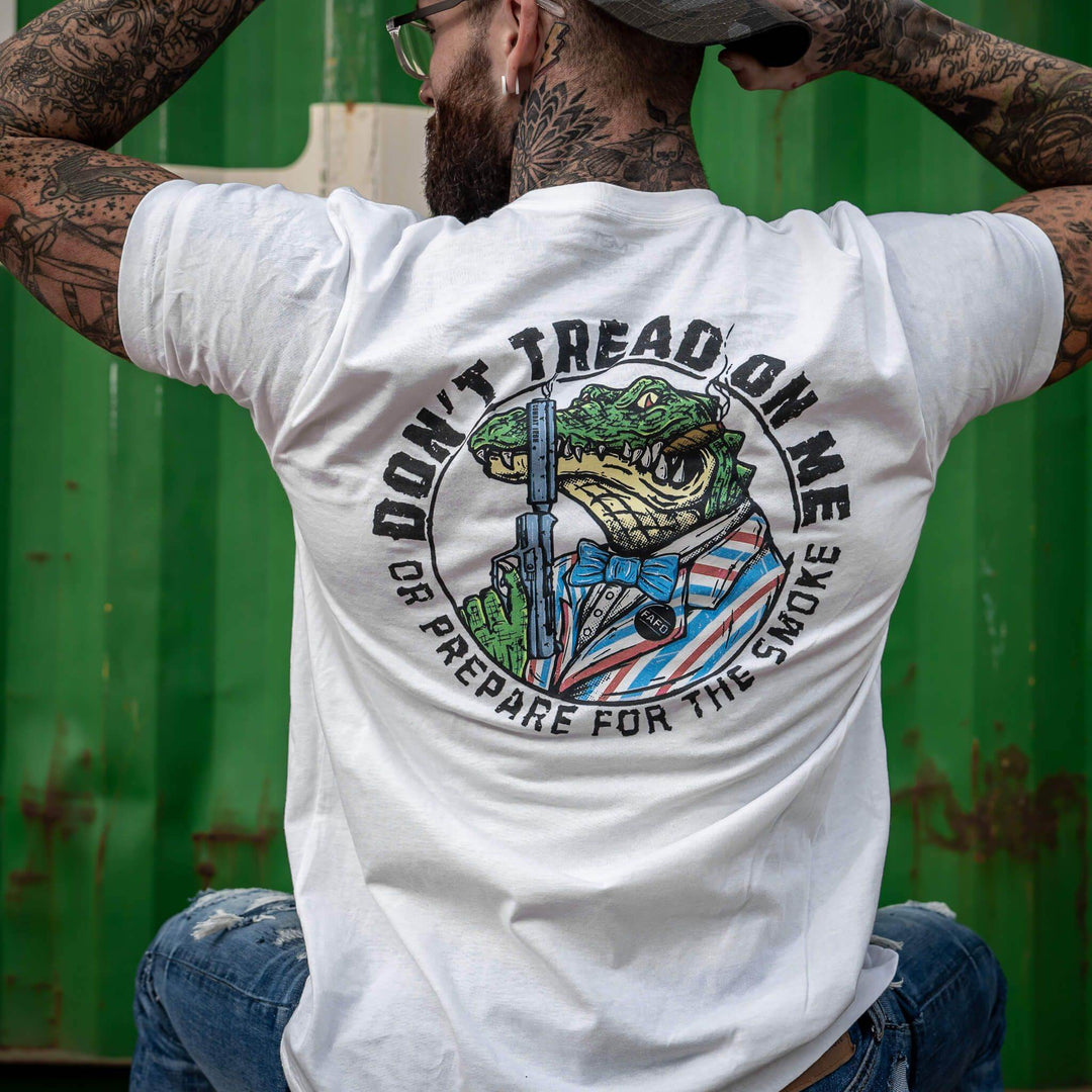 Don't Tread On Me Or Prepare For The Smoke Men's T-Shirt - One Revolver Surfboards