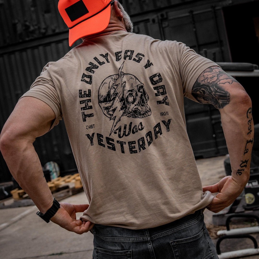 One Revolver Surfboards - Only Easy Day Was Yesterday Skull Men&