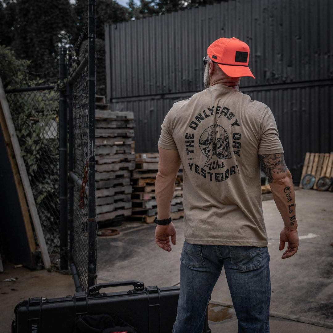 One Revolver Surfboards - Only Easy Day Was Yesterday Skull Men&