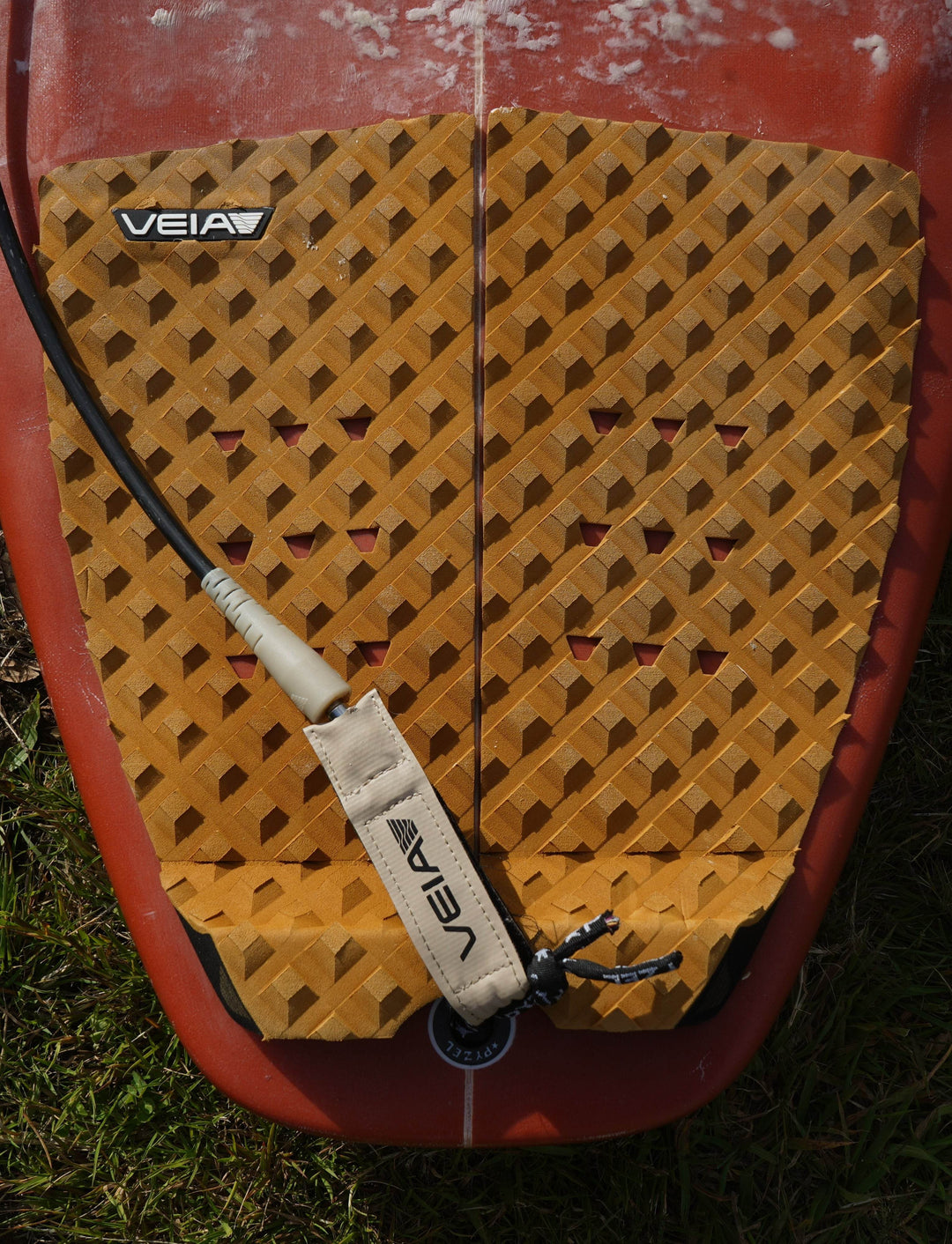 Explorer Flat Pad - Caramel - One Revolver Surfboards