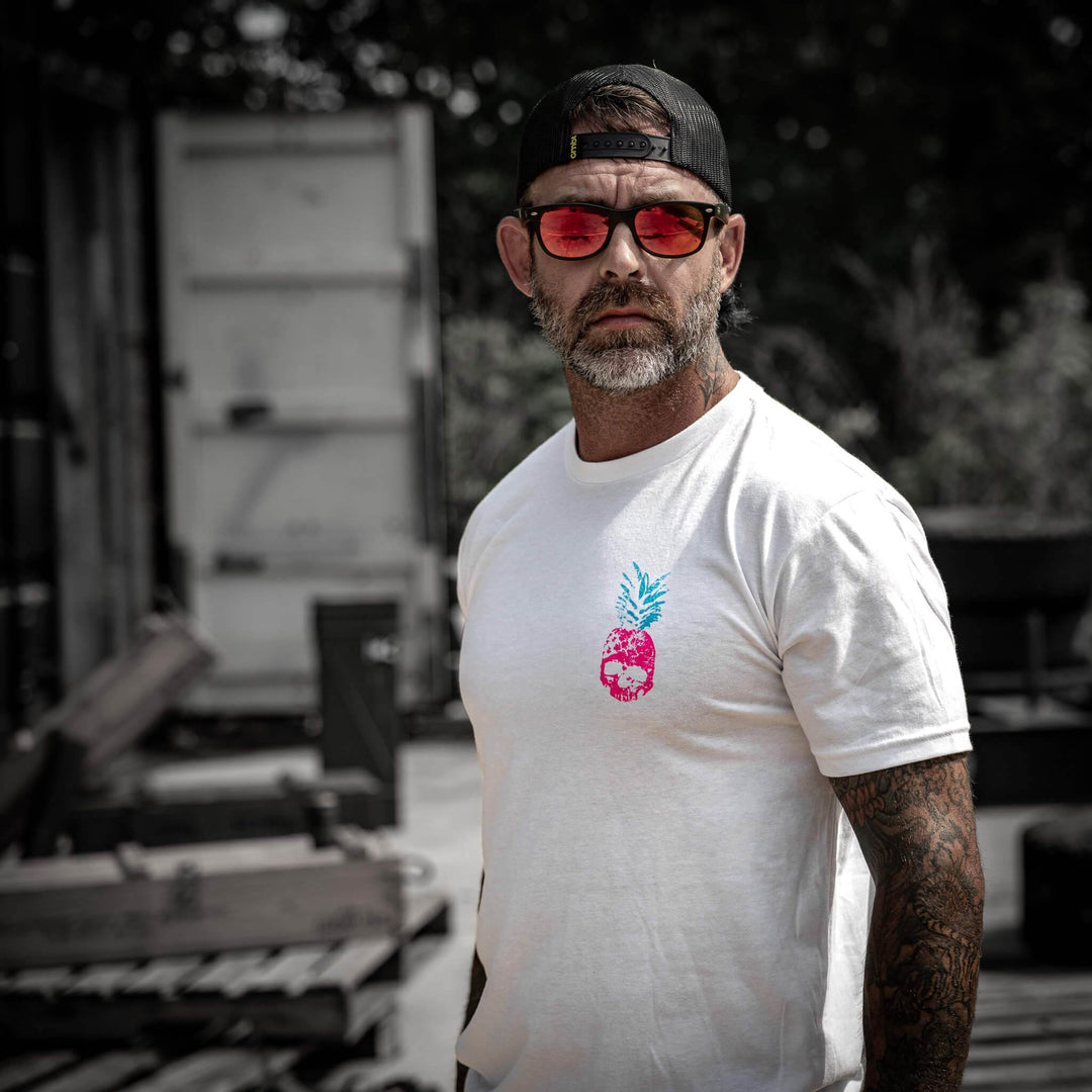 Juicy AF Pineapple Men's T-Shirt - GRAPHIC T-SHIRT - One Revolver Surfboards