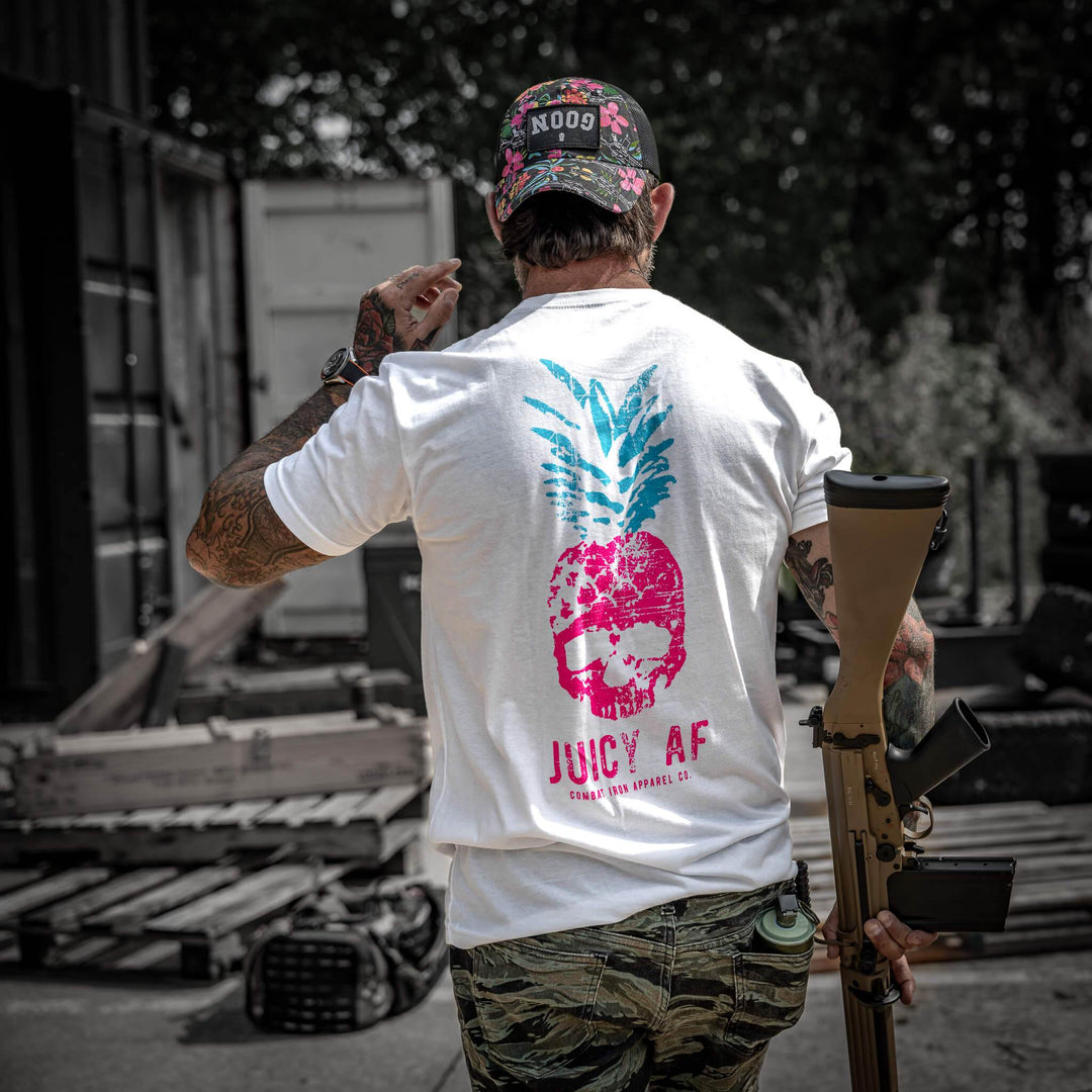 Juicy AF Pineapple Men's T-Shirt - GRAPHIC T-SHIRT - One Revolver Surfboards