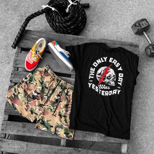 One Revolver Surfboards - Only Easy Day Was Yesterday Skull Men&