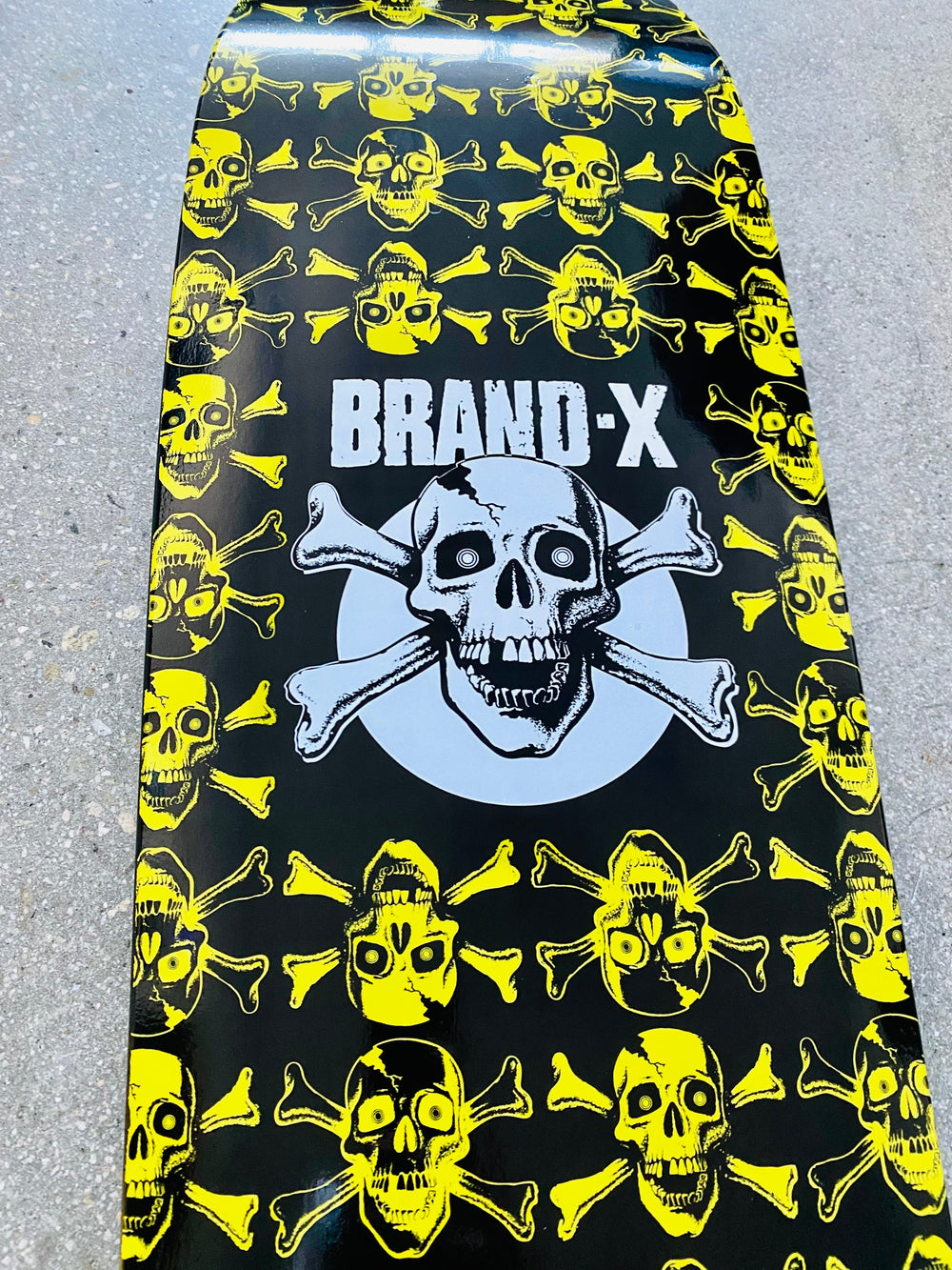 Knucklebone Shovel-Nose Deck 9.1