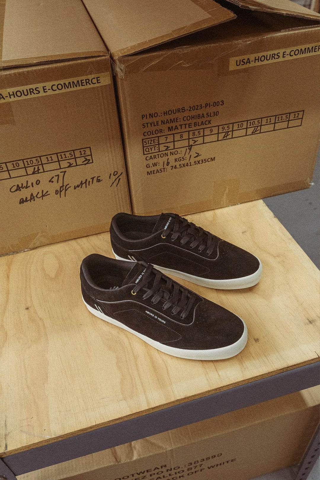 Bryan Herman CODE V2 Black off-white - Footwear - One Revolver Surfboards