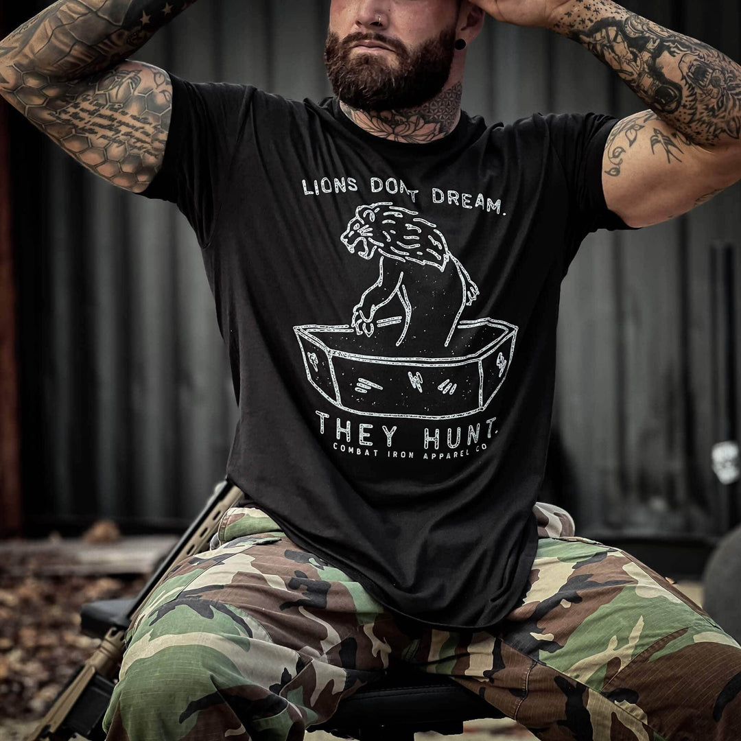 Lions Don't Dream. They Hunt. Men's T-Shirt - One Revolver Surfboards