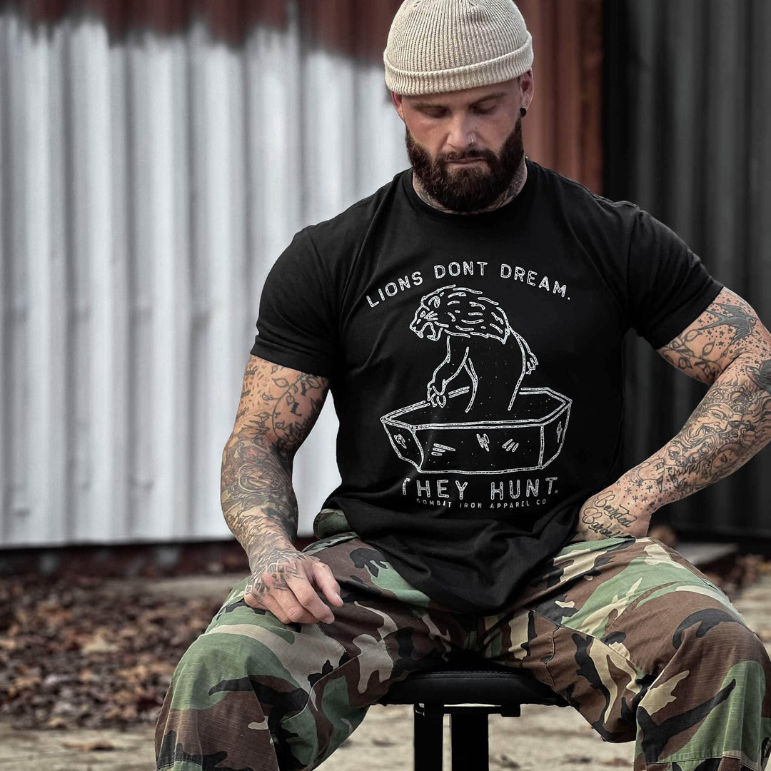 Lions Don't Dream. They Hunt. Men's T-Shirt - One Revolver Surfboards