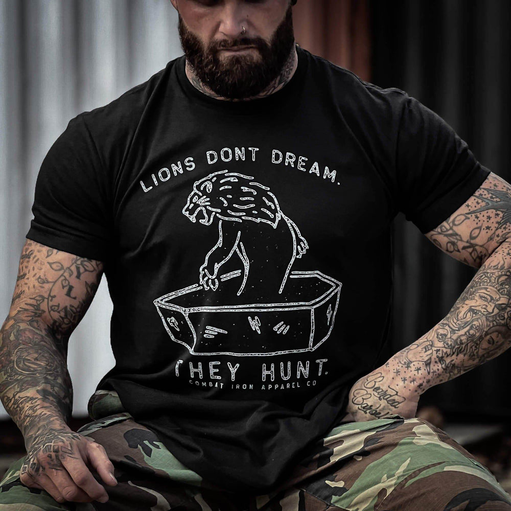 Lions Don't Dream. They Hunt. Men's T-Shirt - One Revolver Surfboards