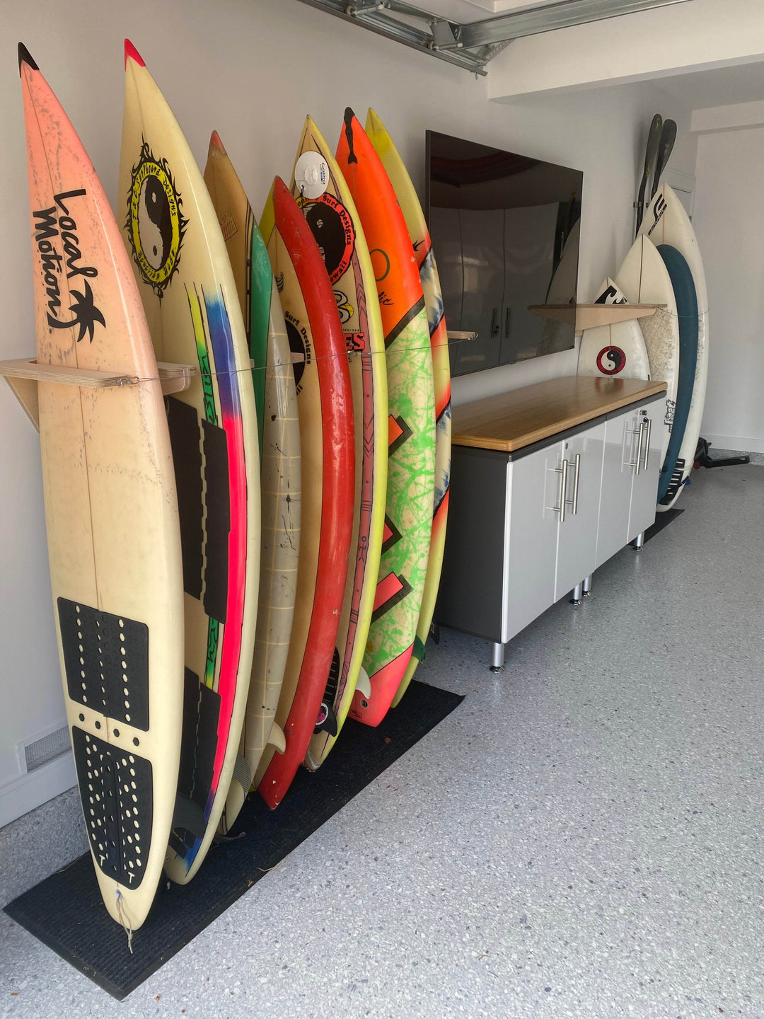 THE FREESTYLE surfboard wall rack - One Revolver Surfboards