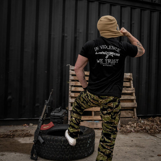 One Revolver Surfboards - In Violence We Trust Men&