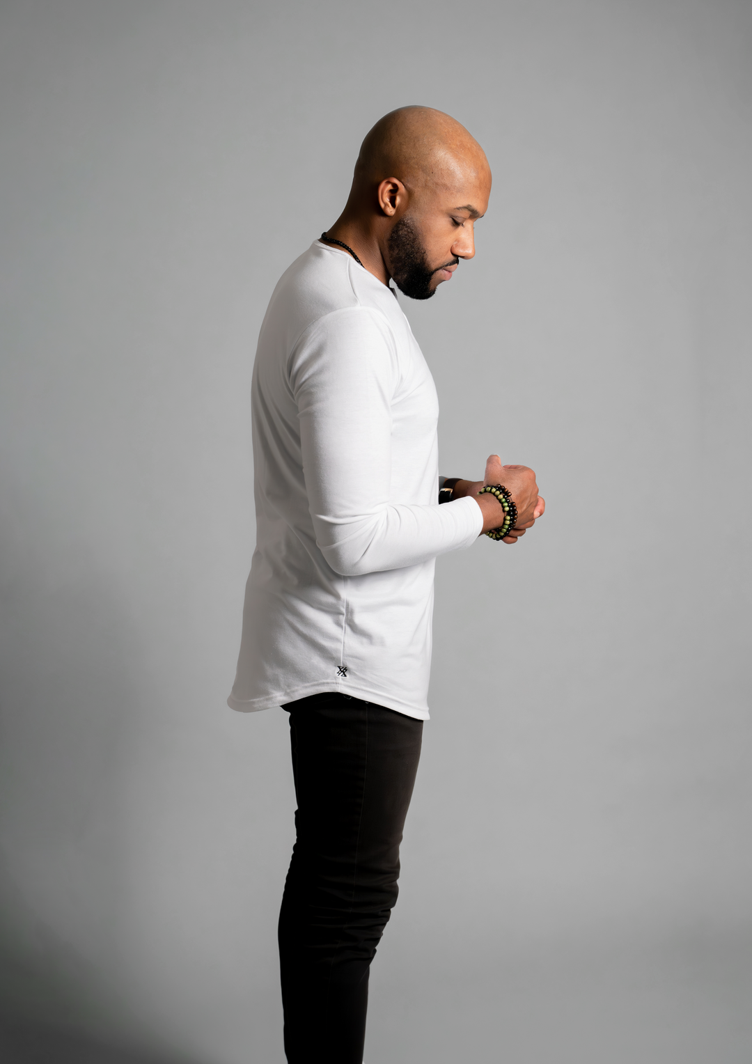 L/S Henley Curved Hem