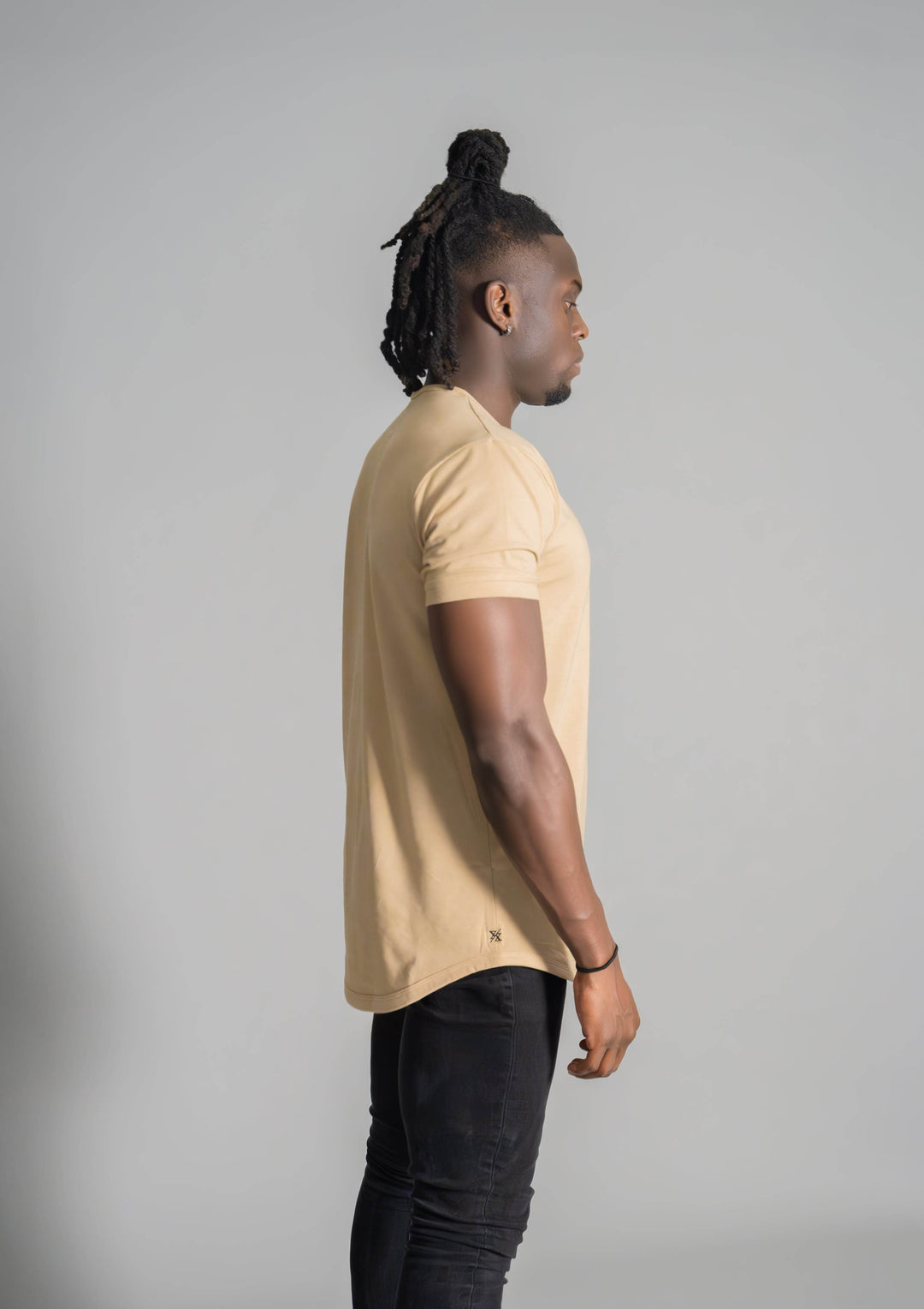 Henley Curved Hem - One Revolver Surfboards