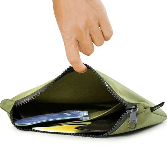FARO Surfboard Fin Wallet Fin Case (olive color) - One Revolver Surfboards