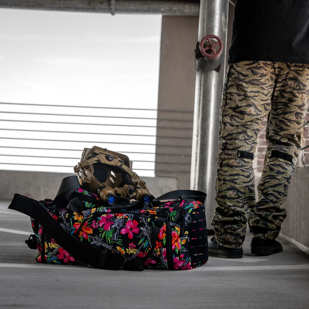 One Revolver Surfboards - 50L Sack™ Duffle Hybrid Double Carry Bag DUFFLEPACK