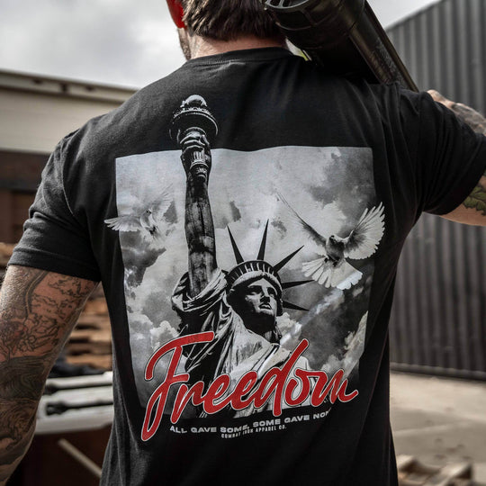 Freedom Statue Men's T-Shirt - One Revolver Surfboards