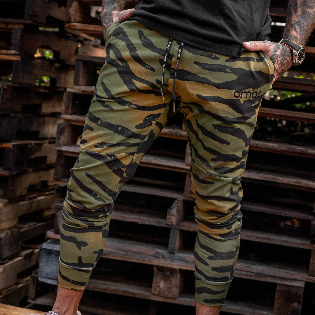 Men's Dynamic Performance Joggers 2.0 - One Revolver Surfboards