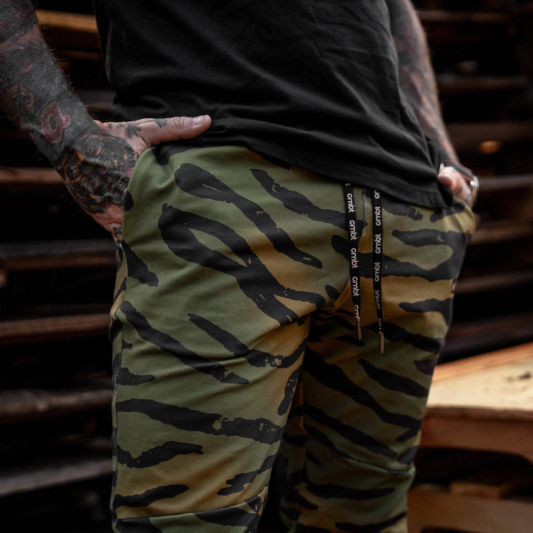 Men's Dynamic Performance Joggers 2.0 - One Revolver Surfboards
