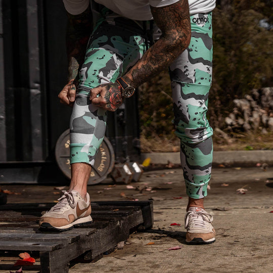Men's Dynamic Performance Joggers 2.0 - One Revolver Surfboards