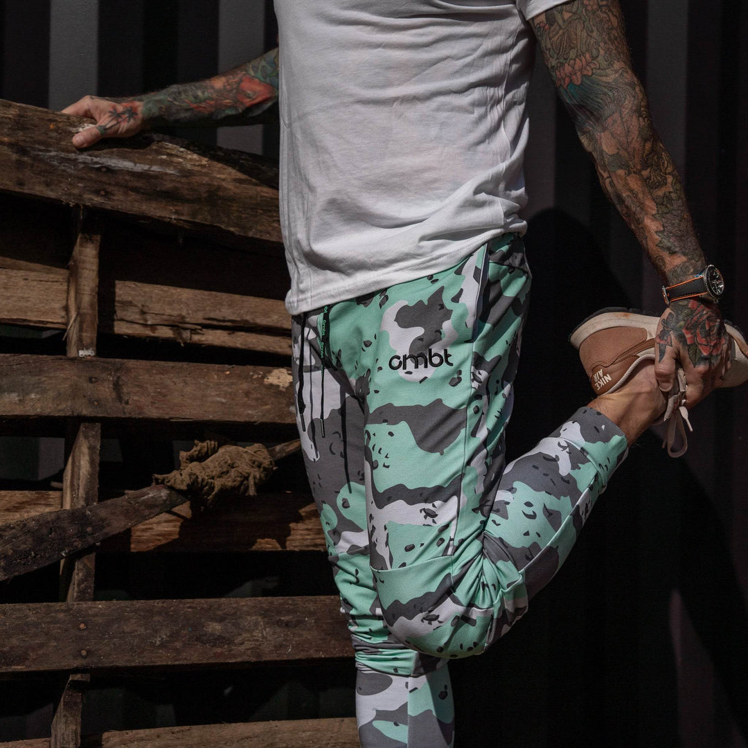 Men's Dynamic Performance Joggers 2.0 - One Revolver Surfboards