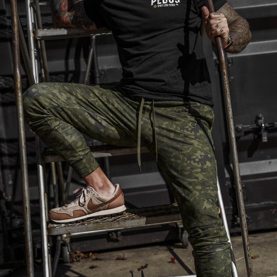 Men's Dynamic Performance Joggers 2.0 - One Revolver Surfboards