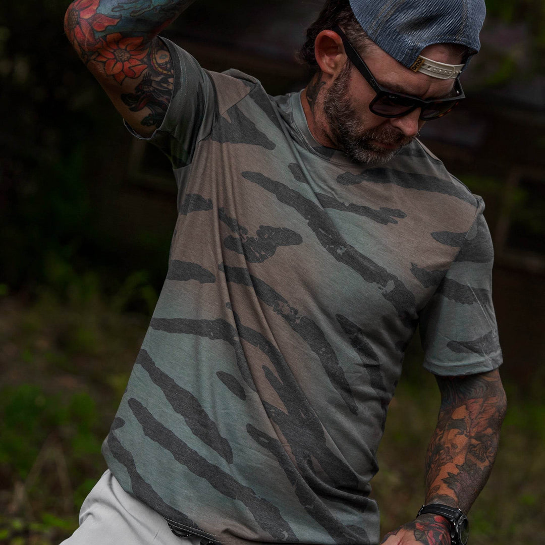 Men's Outdoor UPF40 Performance T-Shirt - One Revolver Surfboards
