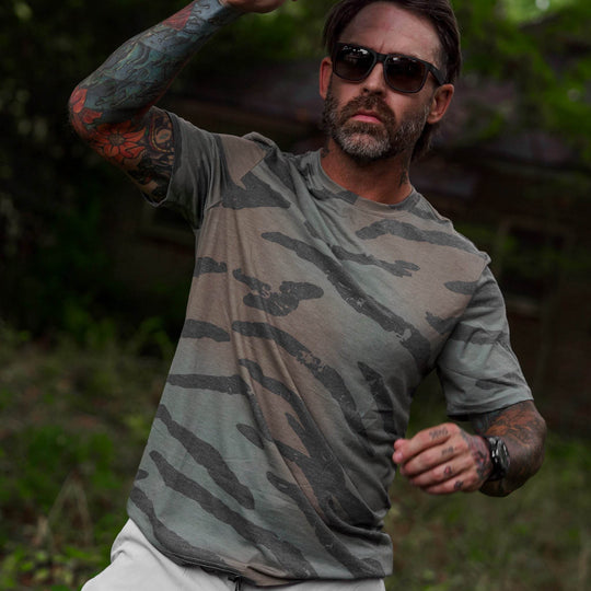 Men's Outdoor UPF40 Performance T-Shirt - One Revolver Surfboards