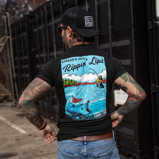 Spread'n Hips, Rippin' Lips Fishing Club Men's T-Shirt - One Revolver Surfboards