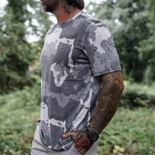 Men's Outdoor UPF40 Performance T-Shirt - One Revolver Surfboards