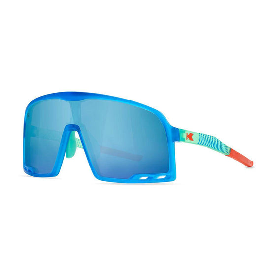 Hill Charge Campeones - One Revolver Surfboards