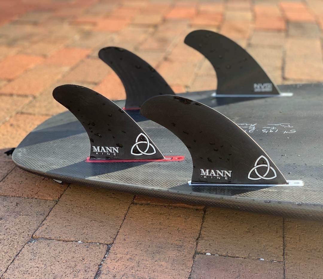 Mannkine Quad (M, L) - Apex - One Revolver Surfboards