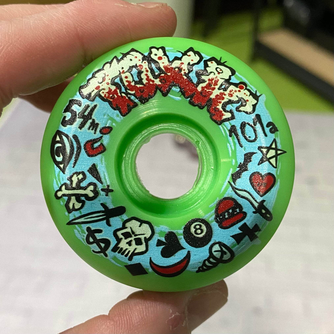 Toxic Team HARD Wheels 54mm/101a - Skateboard Wheels - One Revolver Surfboards