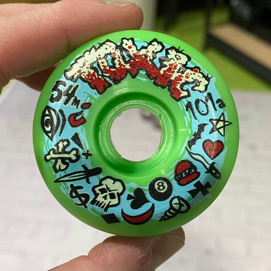 Toxic Team HARD Wheels 54mm/101a - Skateboard Wheels - One Revolver Surfboards