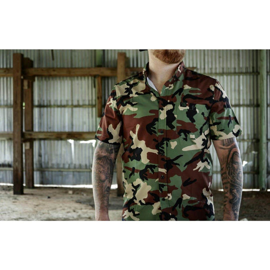 LIGHT WEIGHT BUTTON UP SHORT SLEEVE - One Revolver Surfboards
