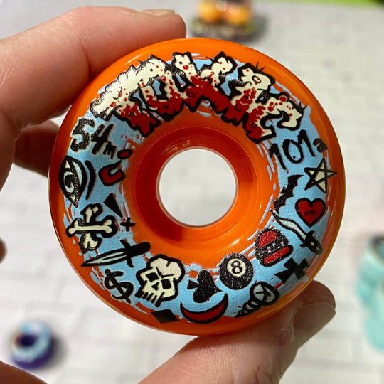 Toxic Team HARD Wheels 54mm/101a - Skateboard Wheels - One Revolver Surfboards