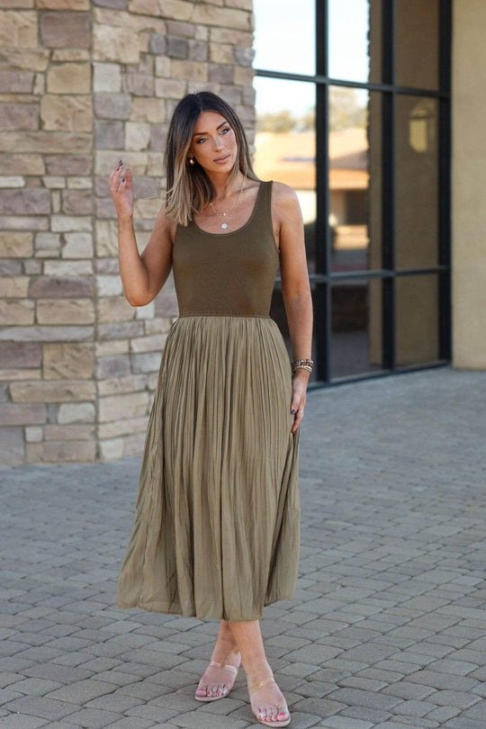 Olive Scoop Neck Pleated Tank Midi Dress - One Revolver Surfboards
